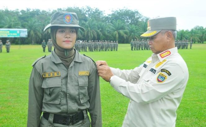 
					Bupati OKU Timur Membuka Pendidikan Latihan Dasar Bagi Pol PP