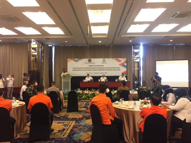 
Kemenko PMK Gelar Rakor Kesiapsiagaan Karhutla Sumsel