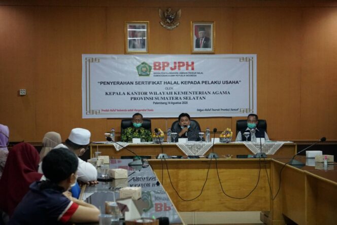 
40 Pelaku Usaha di Sumsel Terima Sertifikat Halal
