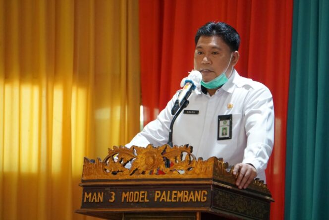 
Plt Kakanwil Sumsel Berbagi Tips Jadi Pemimpin Sukses