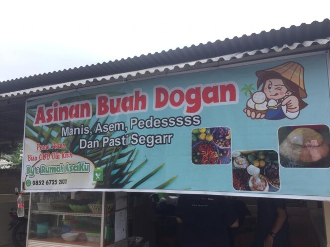 
Wajib Dicoba, Asinan Buah Dogan di Palembang Miliki Rasa Manis Asin dan Segar