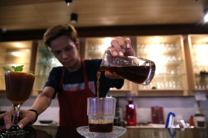 
					Kopi V60 Pilihan Tepat Bagi Pemula