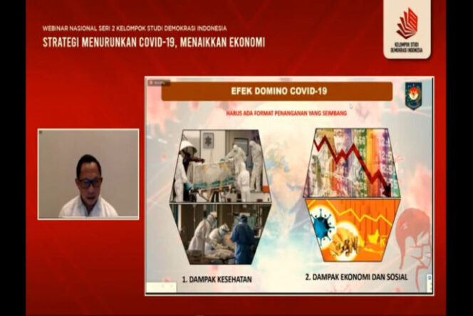 
Mendagri: Kerumunan Massa dalam Setiap Tahapan Pilkada Harus Dibatasi