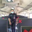 Kepala Stasiun Kertapati Mengecek Kesiapan Operasi Kereta Jarak Jauh Tujuan Palembang-Lubuk Linggau (Dok. Urban Id)