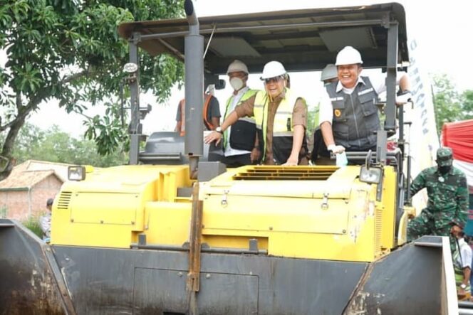 
					Herman Deru Dorong Penerapan Aspal Karet Lateks di Sumsel