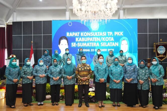 
					TP PKK Sumsel Sinergikan Program Kerja Tahun 2021