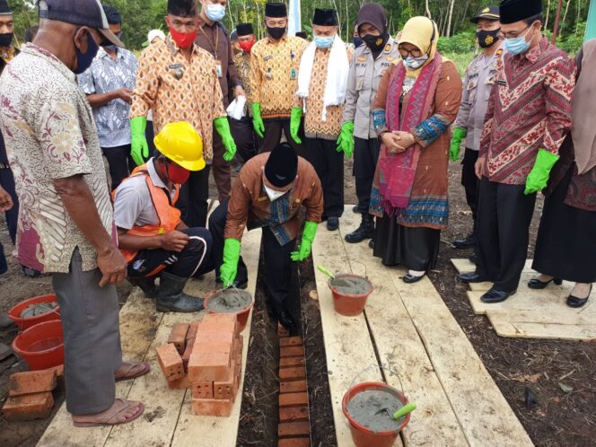 
					Kakanwil Kemenag Sumsel Letakkan Batu Pertama Kampus B MAN Prabumulih