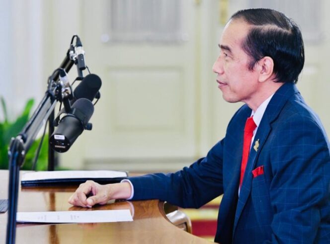 
Presiden Jokowi Hadiri KTT APEC 2020 secara Virtual