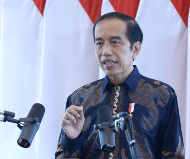 
					Jokowi Minta Pengadaan Barang/Jasa Prioritaskan Produk Dalam Negeri