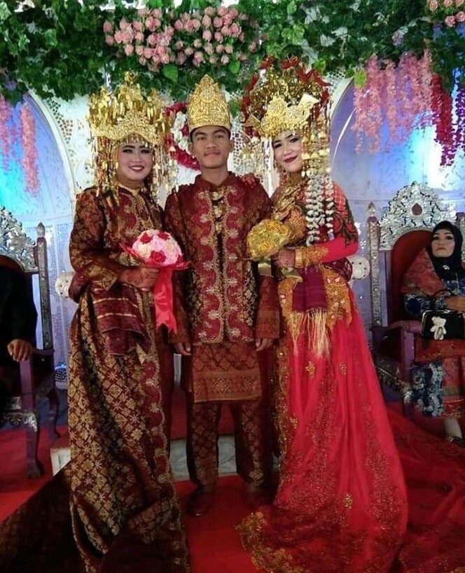 
					Pria di Muba Nikahi Dua Wanita Cantik Sekaligus