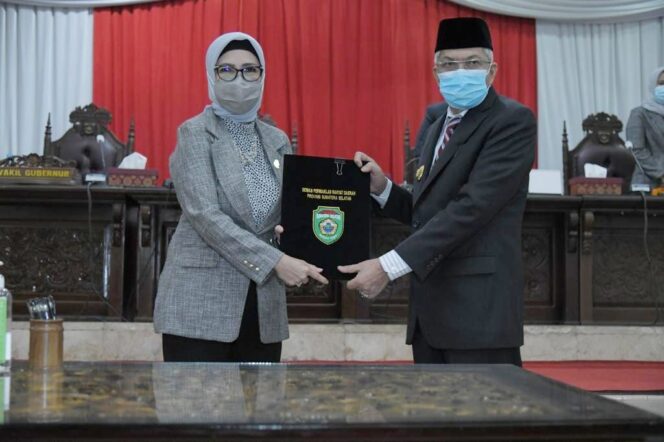 
					Empat Raperda Usulan Pemprov Sumsel Disahkan