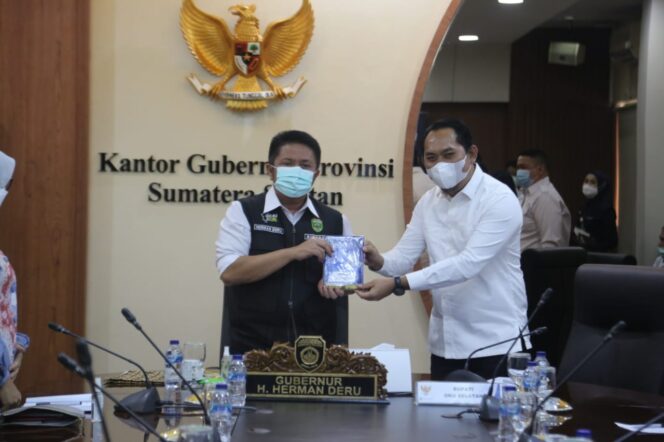 
Herman Deru Sinkronkan Program Strategis Provinsi dengan Oku Selatan