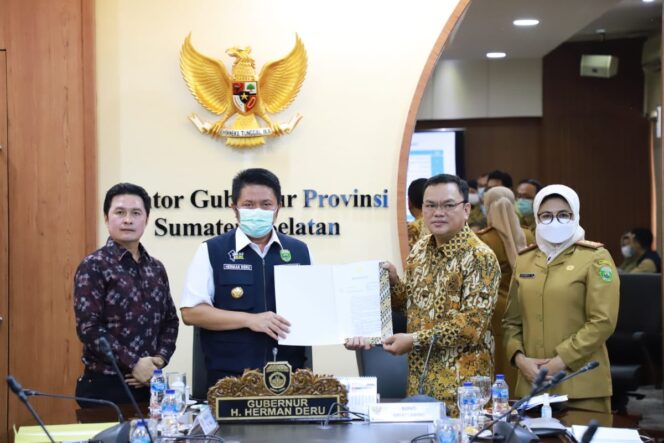 
					Herman Deru: Ingatkan Kepala Daerah Angkat Protensi Prioritas Untuk Dijadikan Icon Daerah