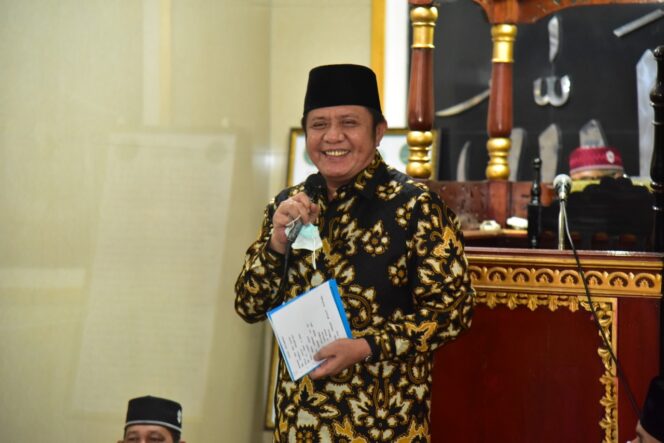 
Herman Deru Ingatkan Warga, Rugi Jika Tak Mau di Vaksin