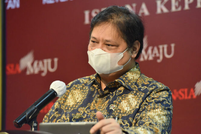 
Pemerintah Siapkan Aturan Perkuat Tracing COVID-19 Melalui Program PeduliLindungi