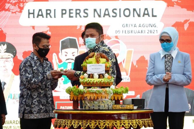 
Herman Deru Inginkan Insan Pers Tetap Sajikan Pemberitaan Proporsional dan Berimbang