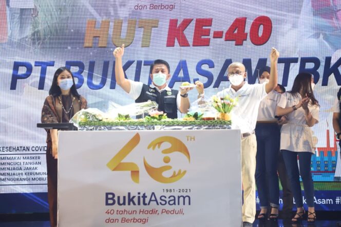 
					Herman Deru Hadiri HUT PT Bukit Asam ke-40