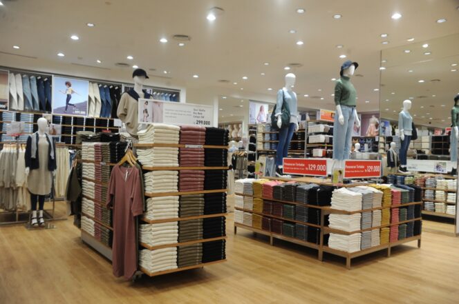 
					11 Maret, Uniqlo Resmi Dibuka di Palembang Icon Mal