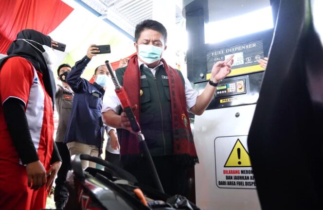 
					Resmikan SPBBM di Ponpes Al Ittifaqiah, Herman Deru: Ini Bisa Jadi Role Model Bagi Ponpes di Sumsel