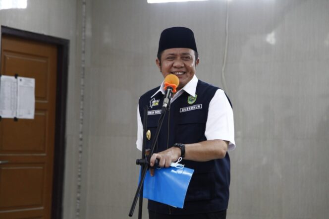 
					Safari Jum’at di 5 Ulu, Herman Deru Ajak Masyarakat Perang Lawan Covid-19