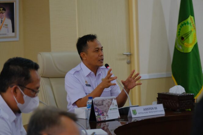 
					Asisten Bidang Administrasi Umum Setda Muba Sunaryo SSTP MM