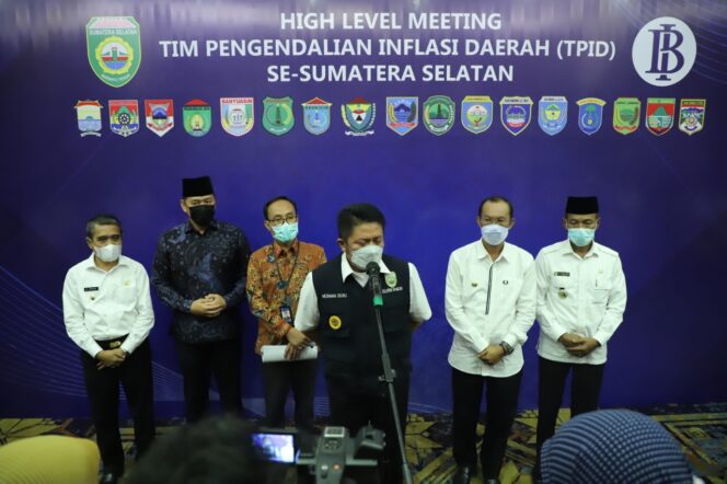 
Herman Deru: Konektivitas Antar Wilayah Mampu Stabilkan Inflasi Sumsel