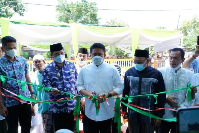 
					Antusias Warga Sambut Herman Deru Saat Safari Jumat di Seberang Ulu 1