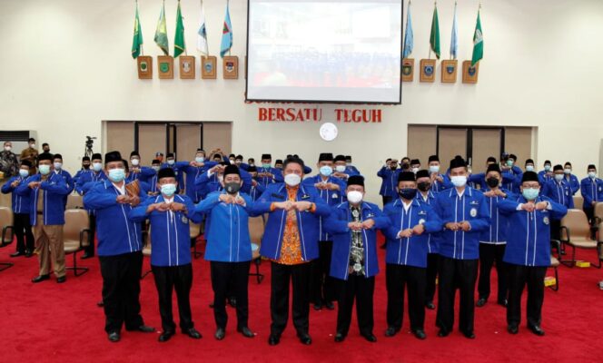 
					APRI Daulat Herman Deru Jadi Bapak Penghulu Indonesia