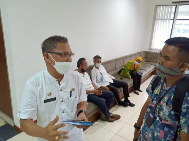 
					Kepala Disperindag dan Energi Kabupaten Muara Enim Safrudin (Foto : Andi) 