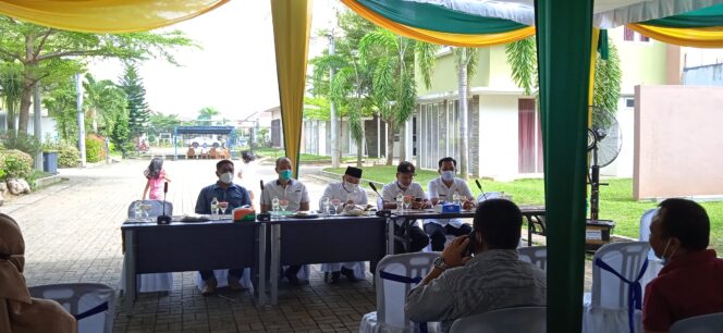 
					Warga Komplek Springhill Palembang Lakukan Audiens Dengan YLKI