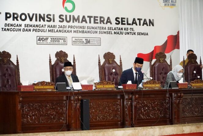 
Wagub Mawardi Simak Pandangan Umum 9 Fraksi DPRD Sumsel