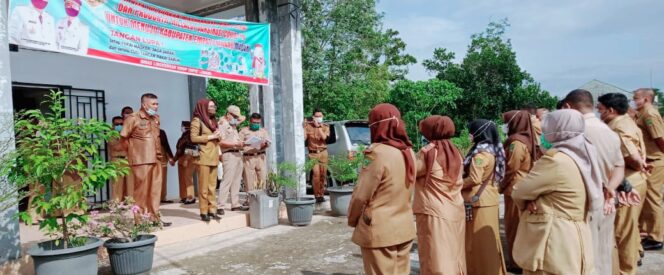 
					Suasana Plt BKPSDM Empat Lawang Lakukan Sidak di Kantor (Dok. Bento) 