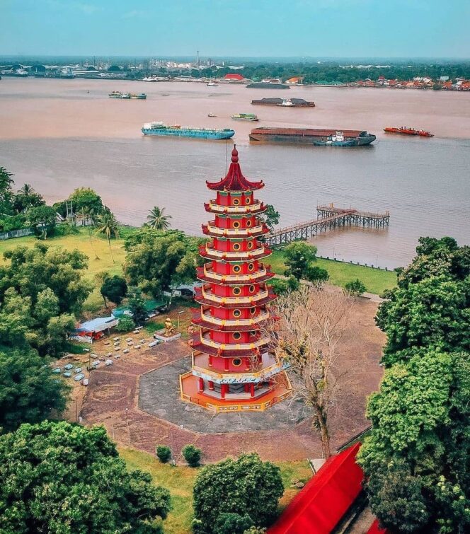 
					Wisata Pulau Kemaro Palembang (Dok. Instagram Pariwisata. Palembang) 