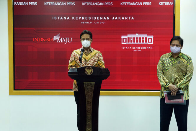 
Didukung TNI dan Polri, Pemerintah Targetkan Satu Juta Vaksinasi Per Hari