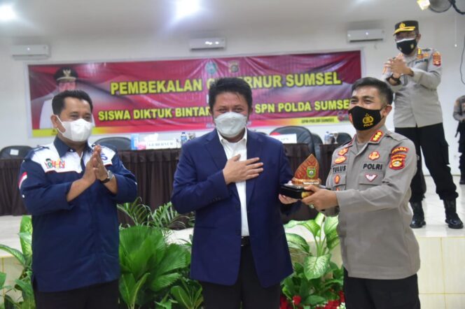 
Herman Deru Titip Pesan ke 262 Siswa Diktuk Bintara Polri SPN Polda Sumsel Jaga Citra Polri