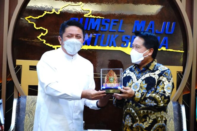 
					Herman Deru : Kehadiran BSI  Mempercepat Tumbuhnya Ekonomi Syariah di Sumsel