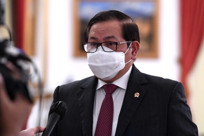 
Presiden Tegaskan Vaksinasi Berbayar Dibatalkan