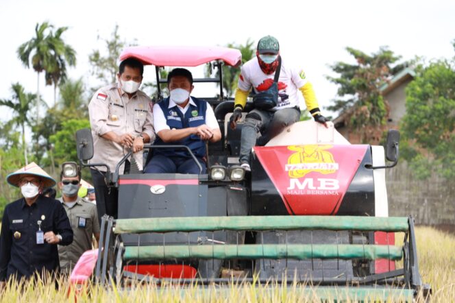 
Herman Deru Optimis Sumsel Capai Target Sebagai Daerah Lumbung Pangan Nasional