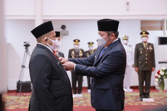 
Herman Deru: Satyalancana Karya Satya, Modal ASN Tingkatkan Prestasi Kerja