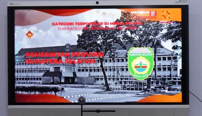 
					Pemprov Sumsel Raih Pengharagaan PPID Utama Terbaik dan Institusi Terpopuler di Media Digital
