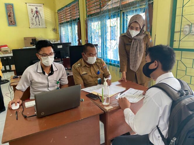 
					Disdukcapil Palembang Dukung Vaksinasi untuk Pelajar