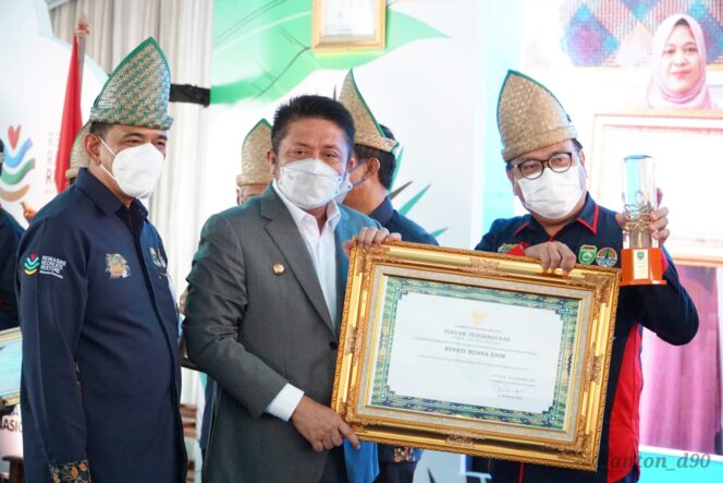 
Herman Deru Antar Sumsel Jadi Pelopor BLUD Bidang Lingkungan Pertama di Indonesia