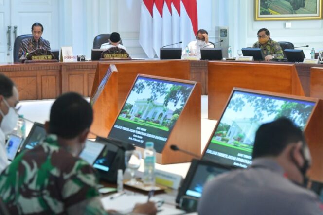 
					Enam Arahan Presiden Cegah Lonjakan Kasus COVID-19 pada Libur Natal dan Tahun Baru
