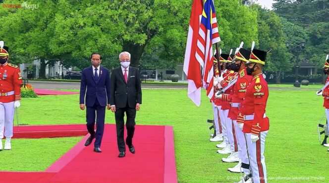 
Presiden Jokowi Terima Kunjungan Resmi PM Malaysia