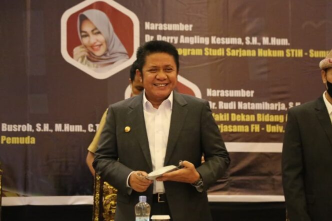 
					Herman Deru Ajak Kalangan Praktisi Hukum Edukasi Keluarga Sadar Hukum
