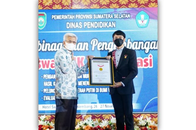 
Inovasi Terbanyak, SMK se Sumsel Pecahkan Rekor MURI