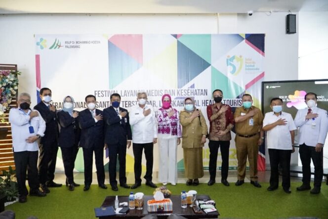 
Sumsel Terapkan Health Tourism Perdana di RSUP Mohammad Hoesin