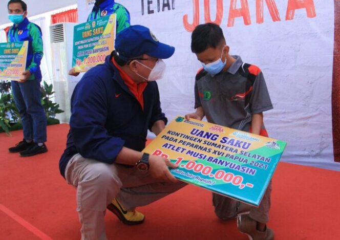 
					Peringati Haornas 2021, Bupati Muba Kucurkan Bantuan Atlet dan Pelatih