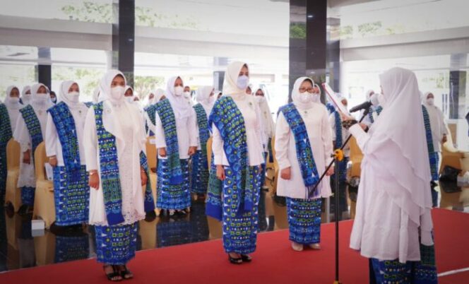 
					Ketua TP PKK Thia Yufada Dilantik Jadi Ketua Pengda BKMT Muba