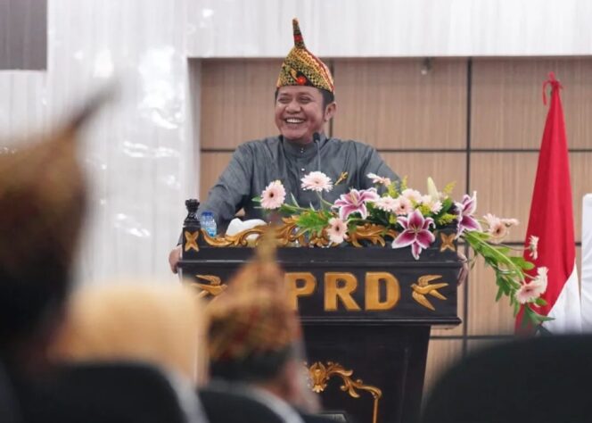 
Sukses Wujudkan Percepatan Vaksinasi, Herman Deru Hadiahi Bantuan Pembangunan RSUD di OKUS